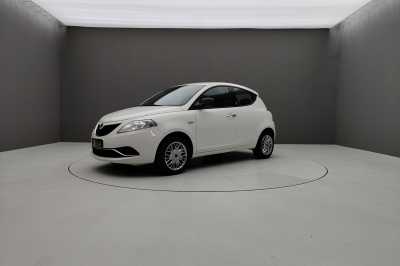 YPSILON 1.3 MJT 95CV SILVER