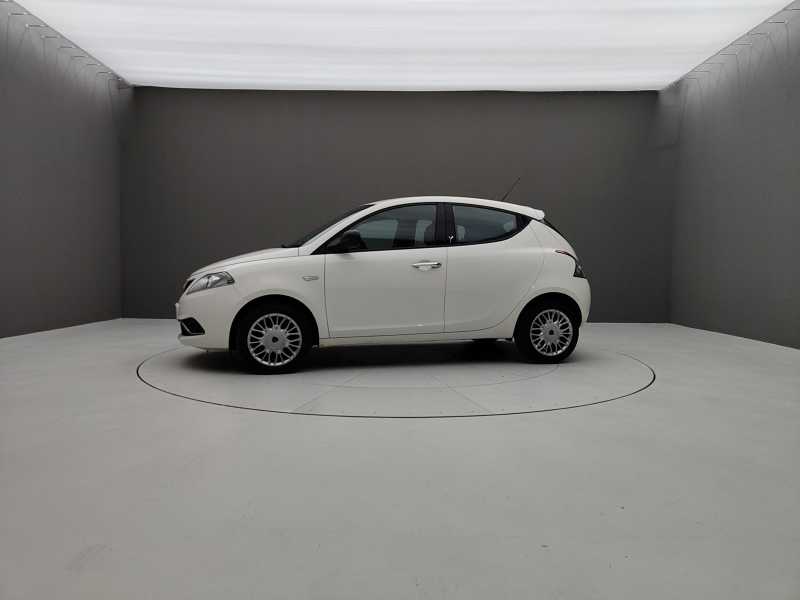 YPSILON 1.3 MJT 95CV SILVER