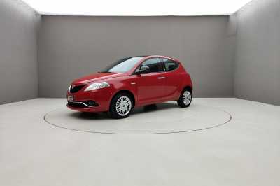 YPSILON 1.3 MJT 95CV GOLD TETTO APRIBILE