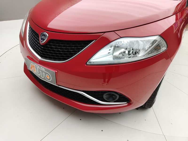 YPSILON 1.3 MJT 95CV GOLD TETTO APRIBILE