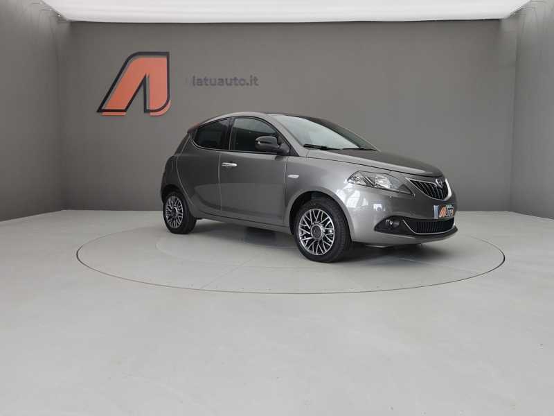 YPSILON 1.0 70CV HYBRID GOLD PLUS