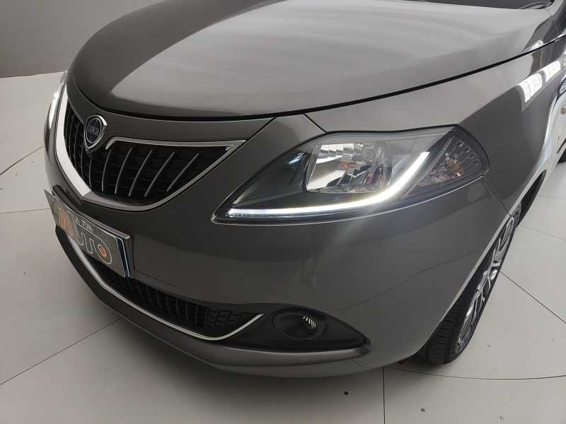 YPSILON 1.0 70CV HYBRID GOLD PLUS