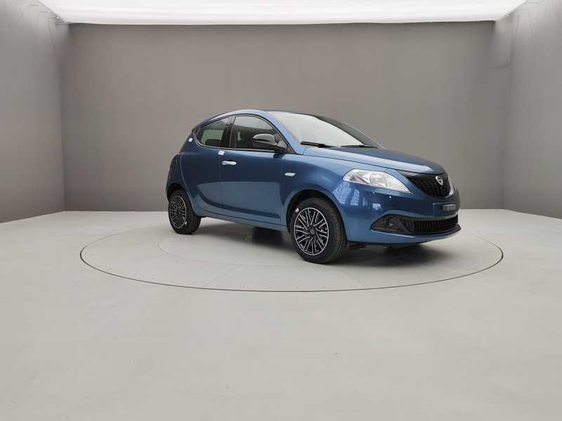 YPSILON 1.0 HYBRID 70CV ORO MY24