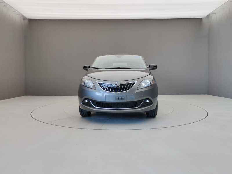 YPSILON 1.0 70CV HYBRID PLATINO